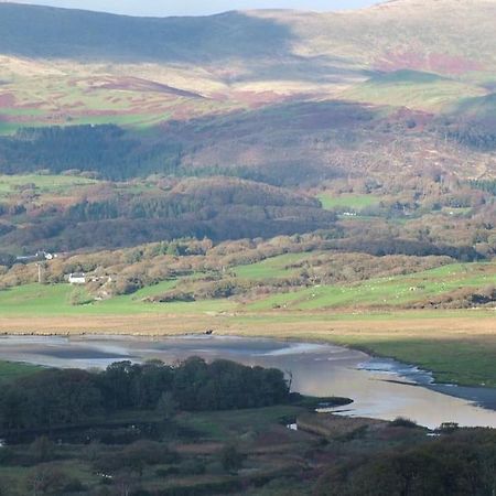 Stunning Views Of Ynyshir & Southern Snowdonia Махинллет Экстерьер фото