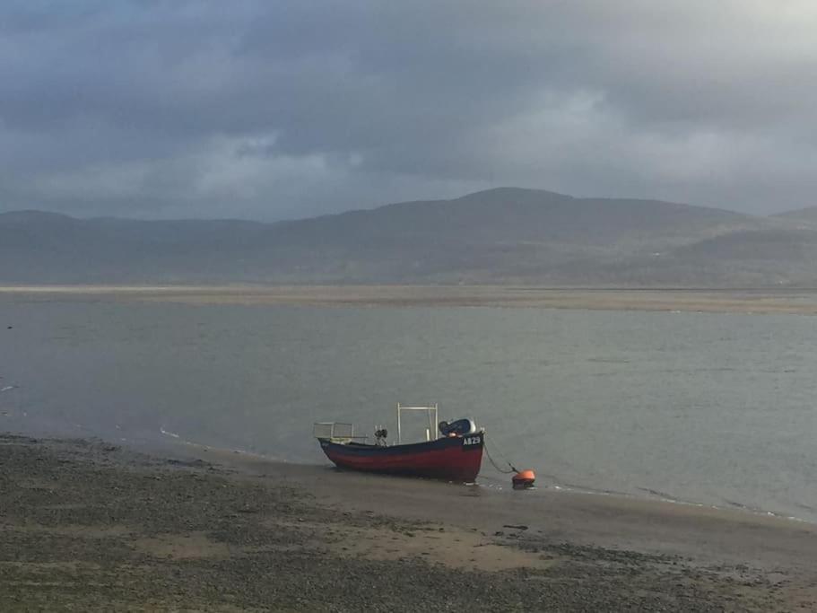 Stunning Views Of Ynyshir & Southern Snowdonia Махинллет Экстерьер фото