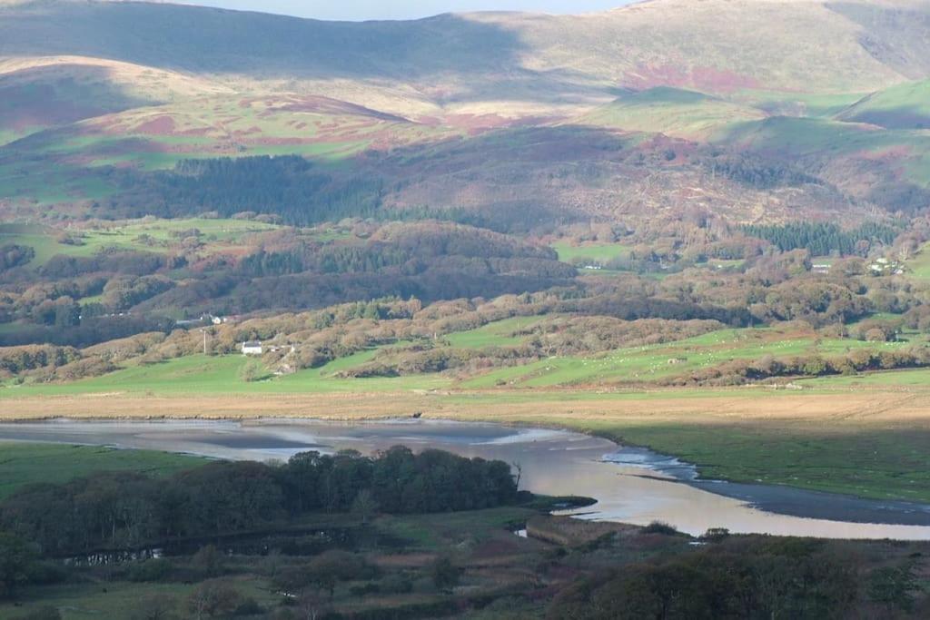 Stunning Views Of Ynyshir & Southern Snowdonia Махинллет Экстерьер фото